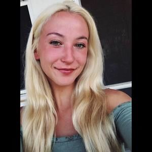 Meet your Posher, Gabrielle